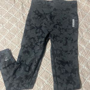 Gym shark grey and Black leggings